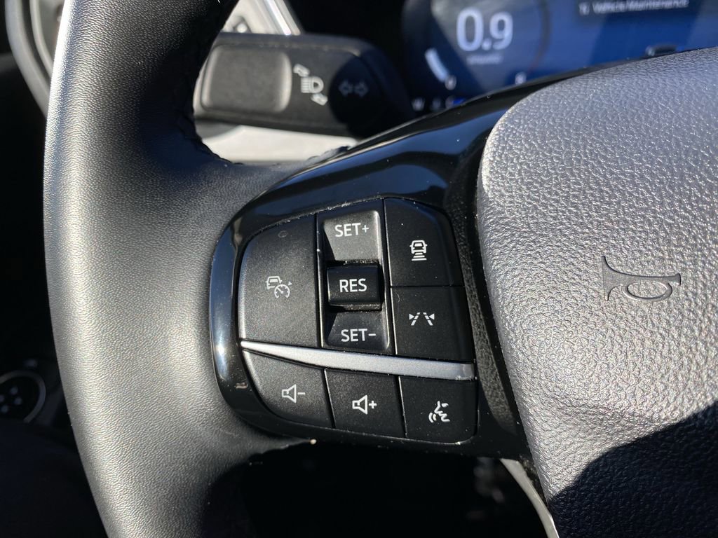 Certified 2023 Ford Escape Platinum image 33