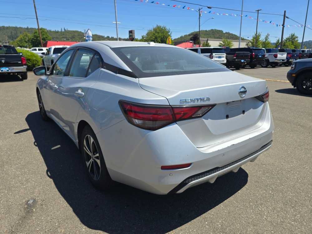Used 2023 Nissan Sentra SV FWD image 2