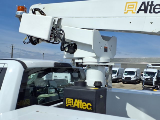 Certified 2019 Ford F350 XL w/ Power Equipment Group image 34