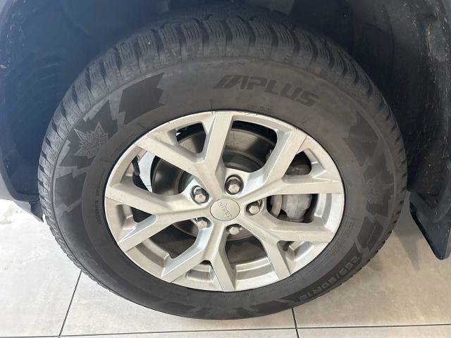 Used 2023 Jeep Grand Cherokee Limited AWD/4WD image 36