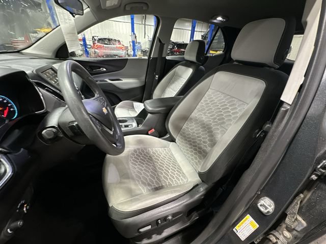 Used 2019 Chevrolet Equinox LT FWD image 17