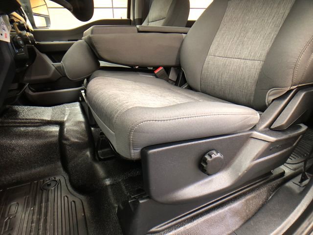 Certified 2023 Ford F350 XL w/ Snow Plow/Camper Package AWD/4WD image 11