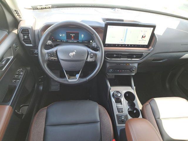 Certified 2025 Ford Bronco Sport Outer Banks w/ Outer Banks Tech Package+ image 17