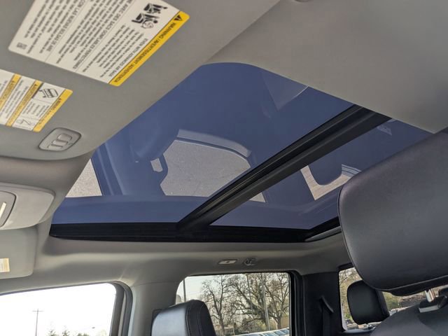 Certified 2022 Ford F150 Lariat w/ Equipment Group 502A High image 21