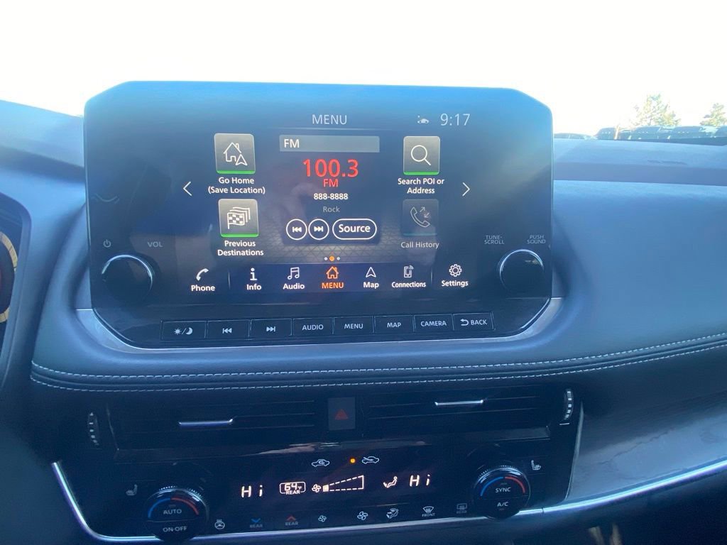 Used 2021 Nissan Rogue Platinum image 15