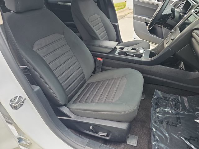 Certified 2020 Ford Fusion SE AWD/4WD image 10