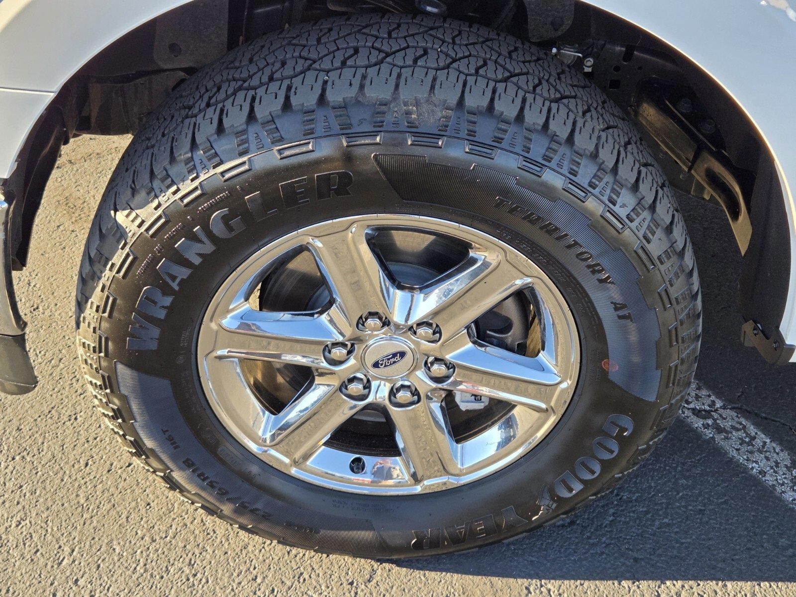 Certified 2025 Ford F150 XLT w/ Equipment Group 301A Standard image 9