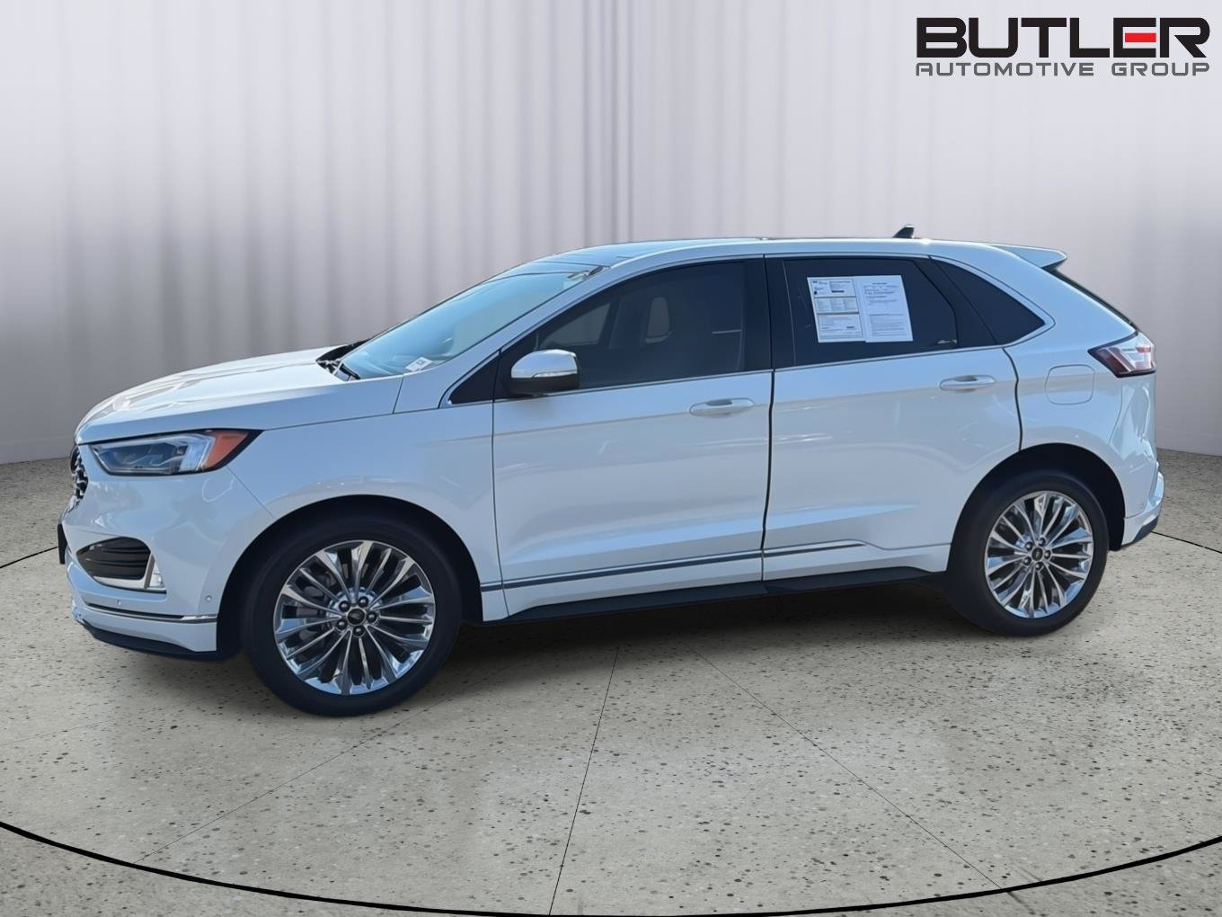 Certified 2024 Ford Edge Titanium w/ Titanium Elite Package AWD/4WD image 3