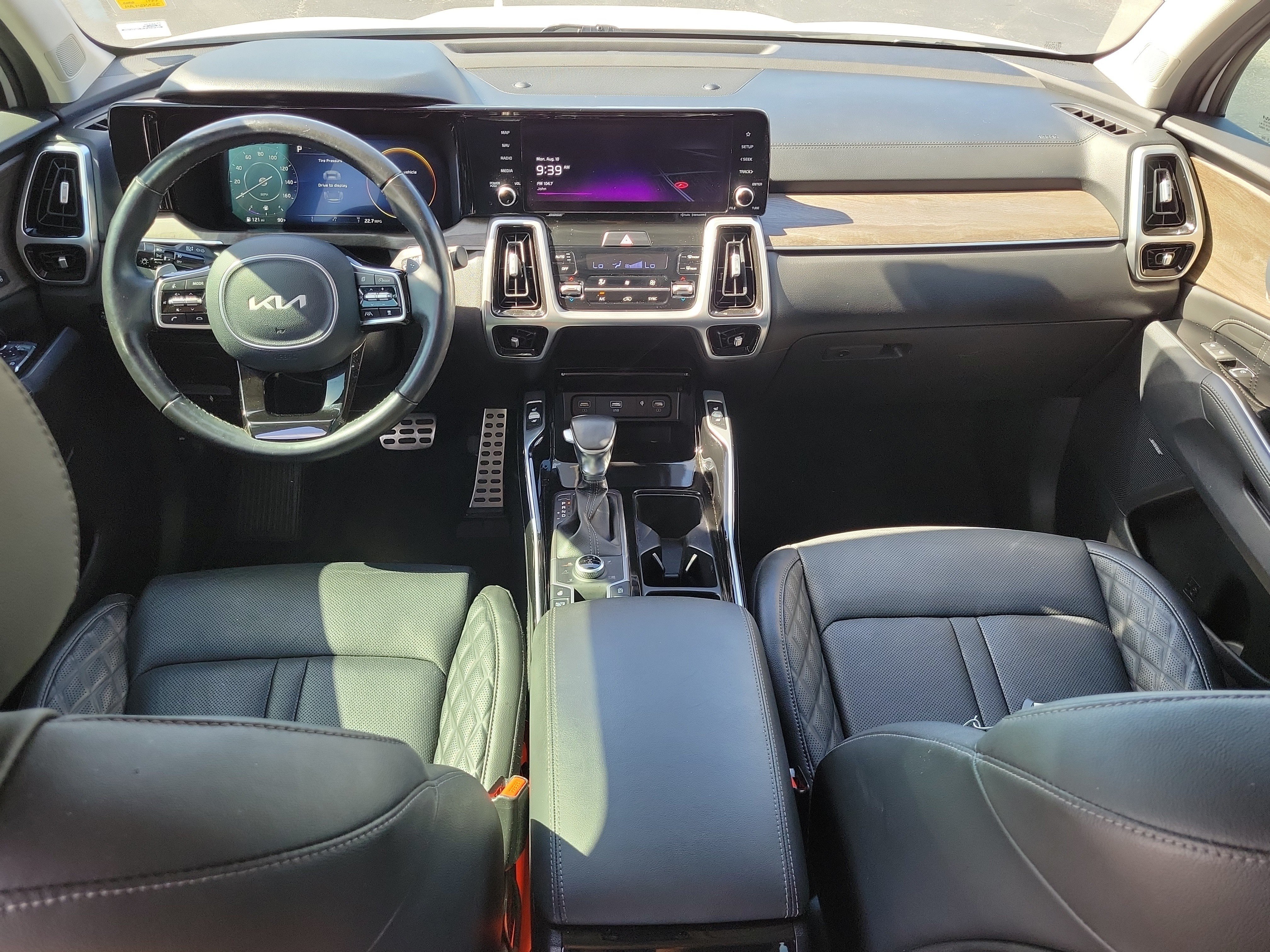 Used 2022 Kia Sorento SX Prestige AWD/4WD image 16