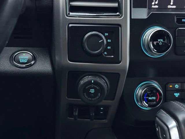 Certified 2019 Ford F150 Platinum w/ Equipment Group 701A Luxury image 17