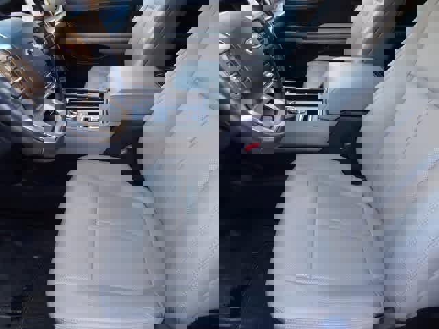 Certified 2023 Ford Expedition XLT image 6