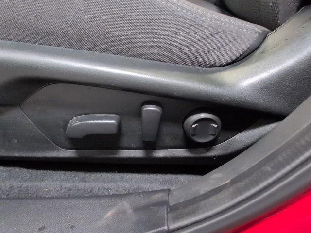 Used 2024 Subaru Crosstrek 2.0i Premium AWD/4WD image 14