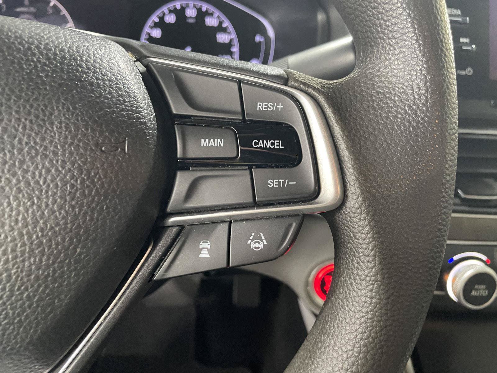 Used 2019 Honda Accord LX image 32