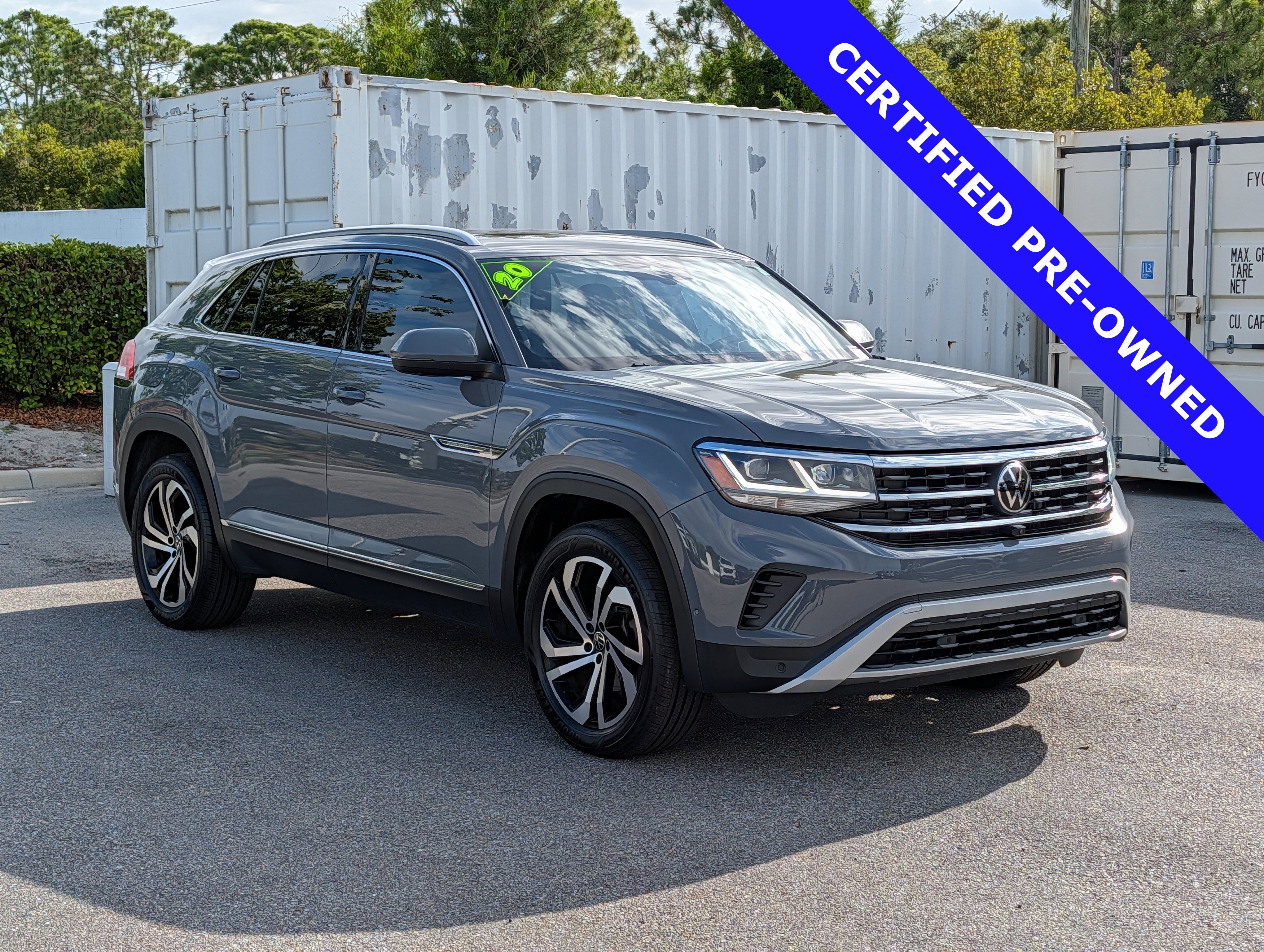 Used 2020 Volkswagen Atlas Cross Sport SEL Premium AWD/4WD image 2