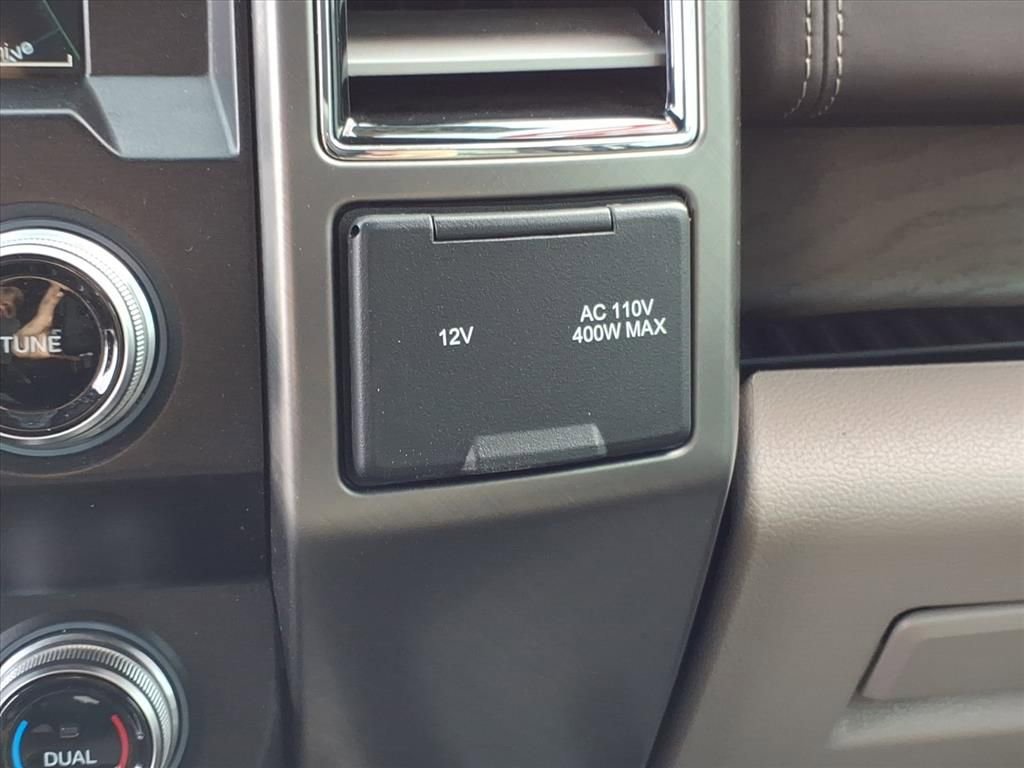 Certified 2020 Ford F150 Limited w/ Trailer Tow Package image 13