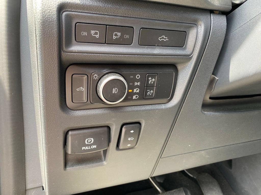 Certified 2022 Ford F150 Platinum w/ Equipment Group 701A High AWD/4WD image 16
