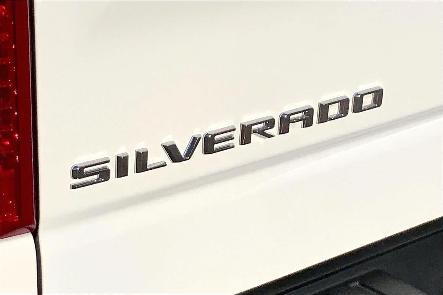 Used 2026 Chevrolet Silverado 1500 LT w/ Z71 Off-Road Package AWD/4WD image 10