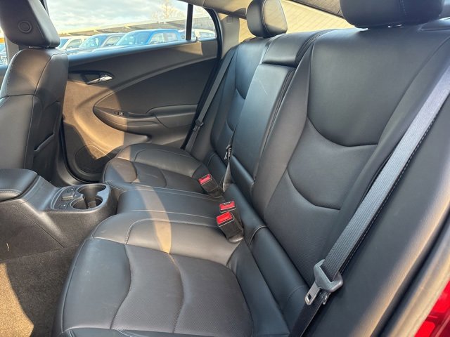 Used 2018 Chevrolet Volt Premier w/ Driver Confidence Package image 10