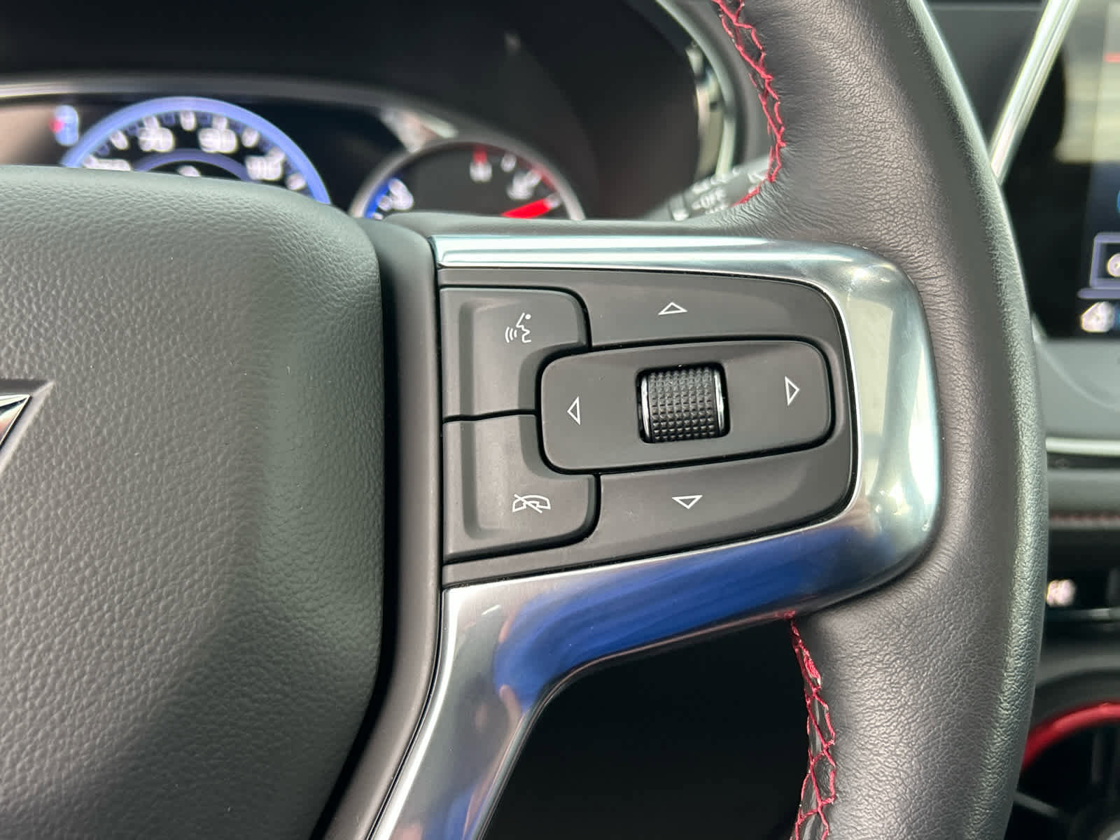 Used 2022 Chevrolet Blazer RS w/ Enhanced Convenience Package image 35