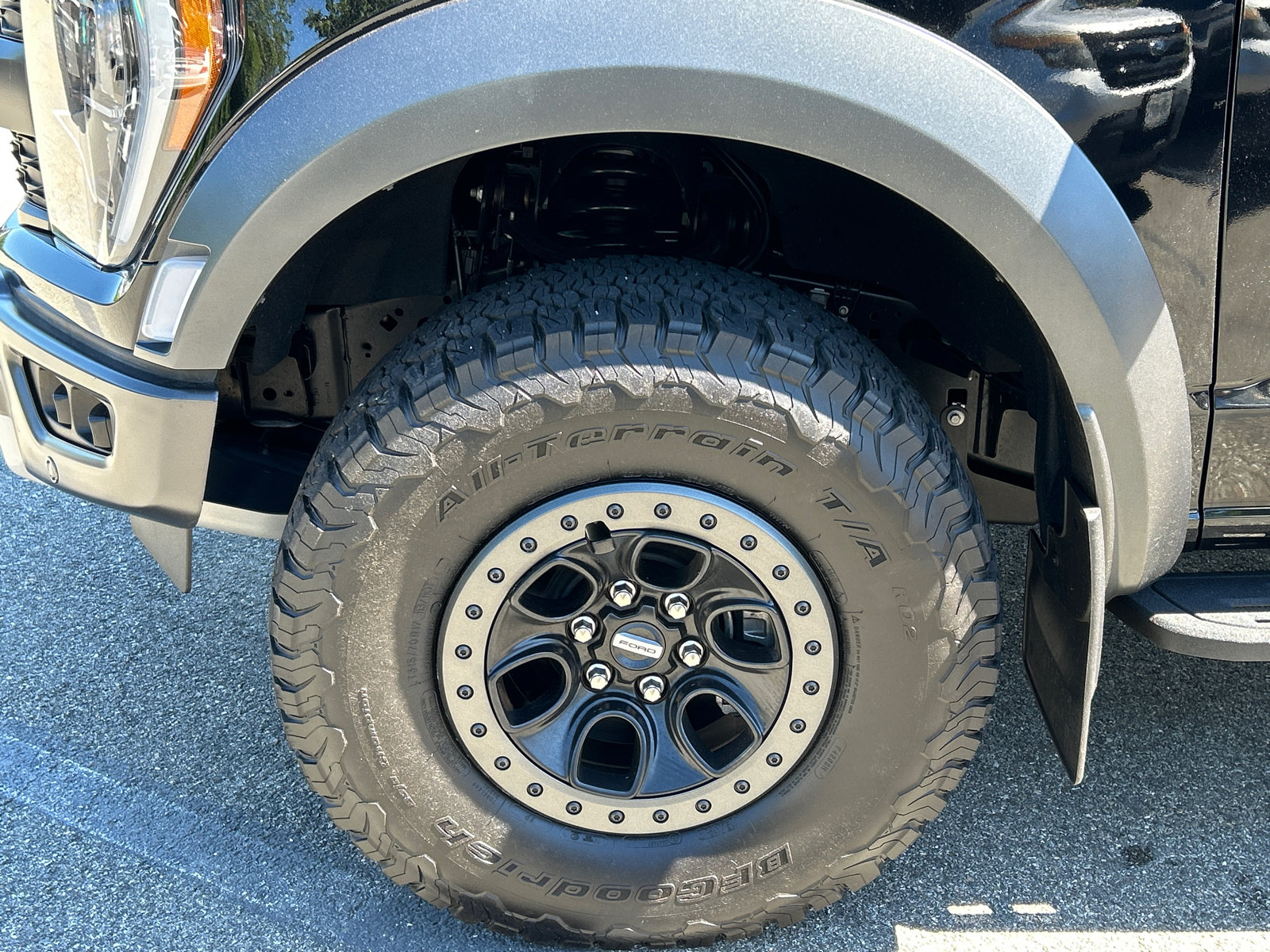Certified 2023 Ford F150 Raptor AWD/4WD image 8