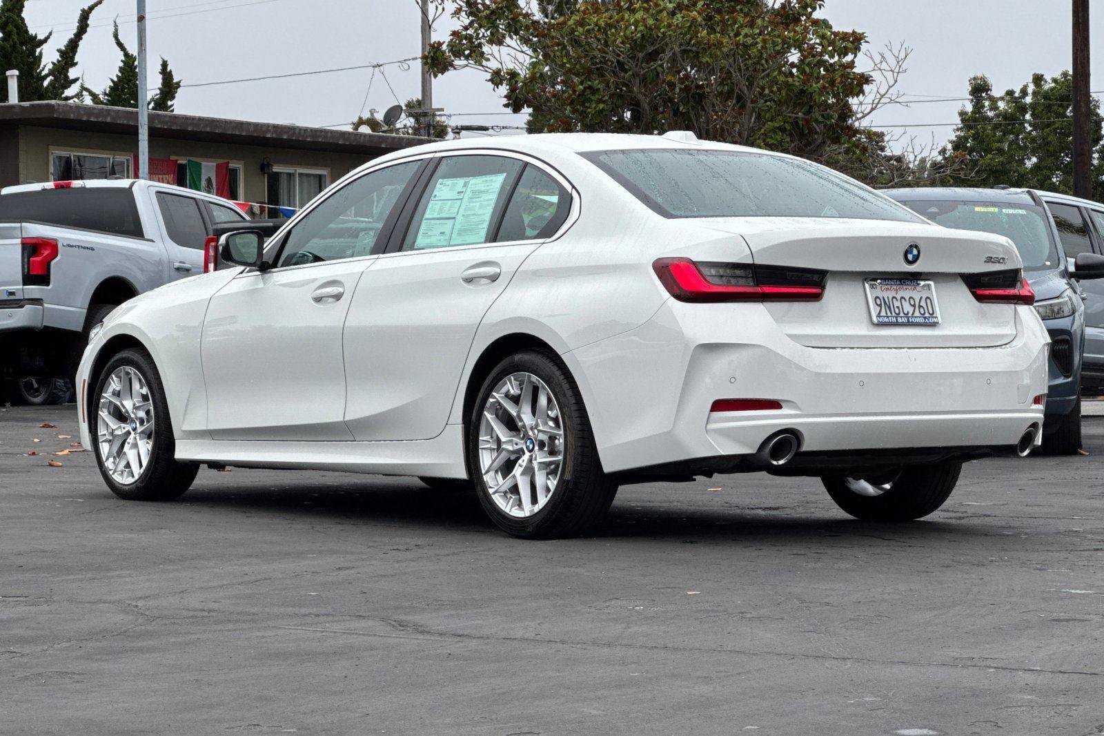 Used 2025 BMW 330i Sedan image 28