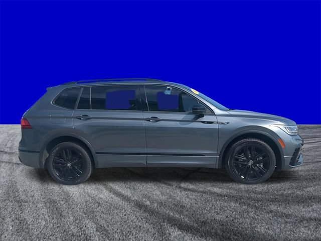 Used 2022 Volkswagen Tiguan SE R-Line FWD image 3