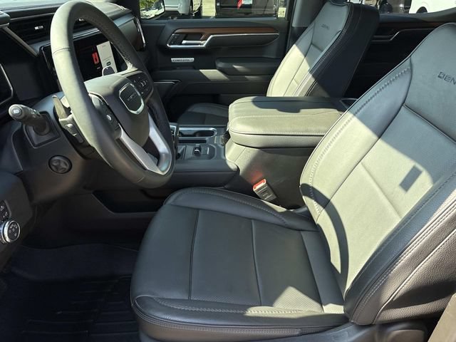 Used 2023 GMC Sierra 1500 Denali w/ Technology Package AWD/4WD image 27
