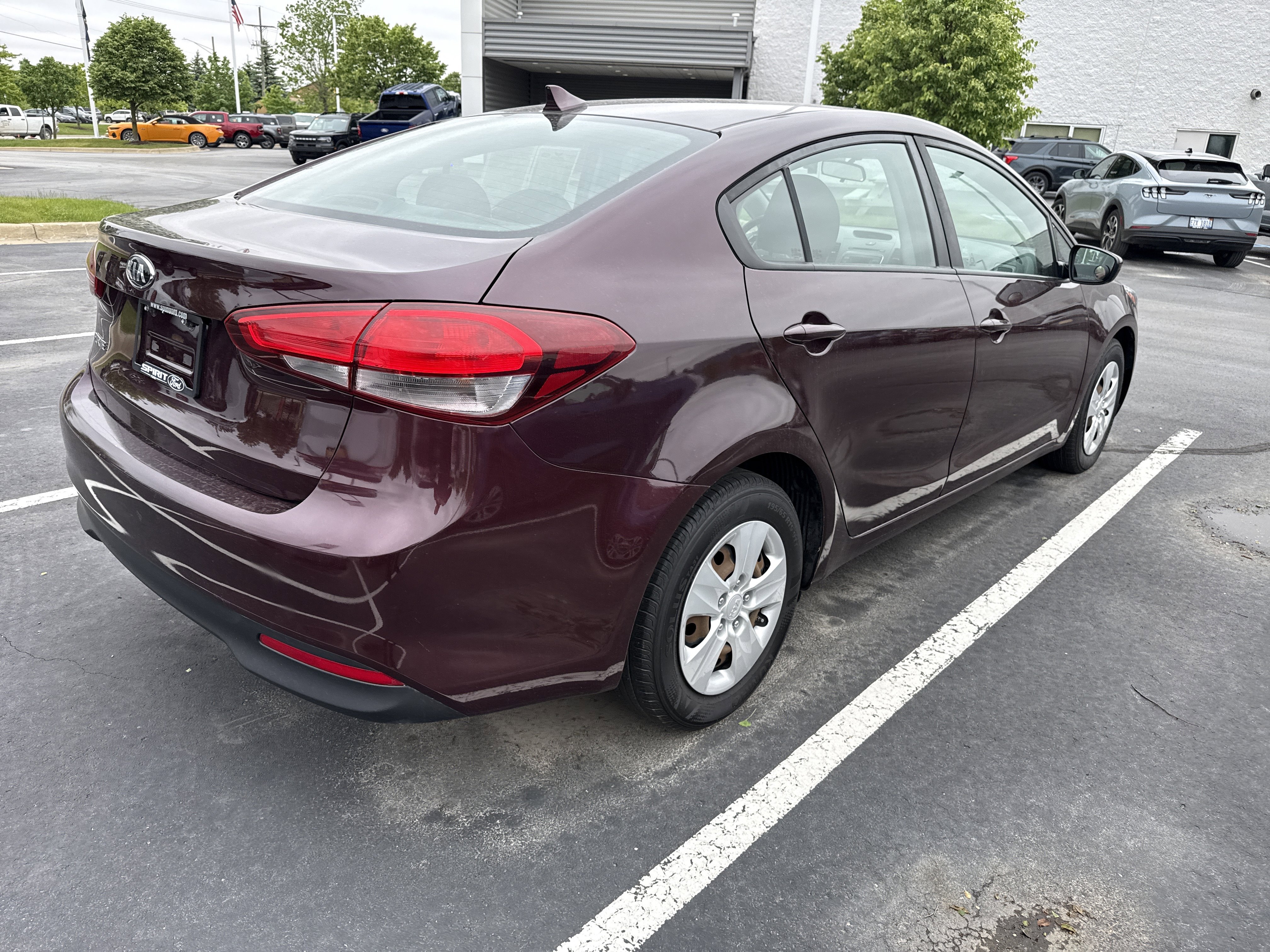 Used 2018 Kia Forte LX FWD image 7