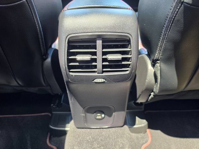 Certified 2022 Ford Escape SEL w/ SEL Stealth AWD Package image 19