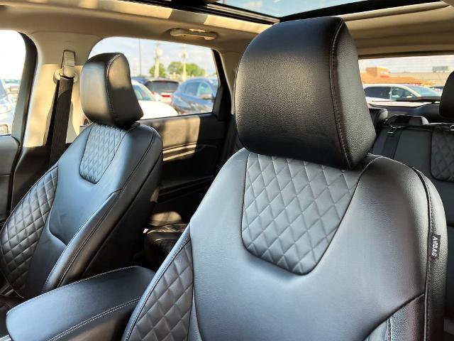 Certified 2024 Ford Edge Titanium AWD/4WD image 26