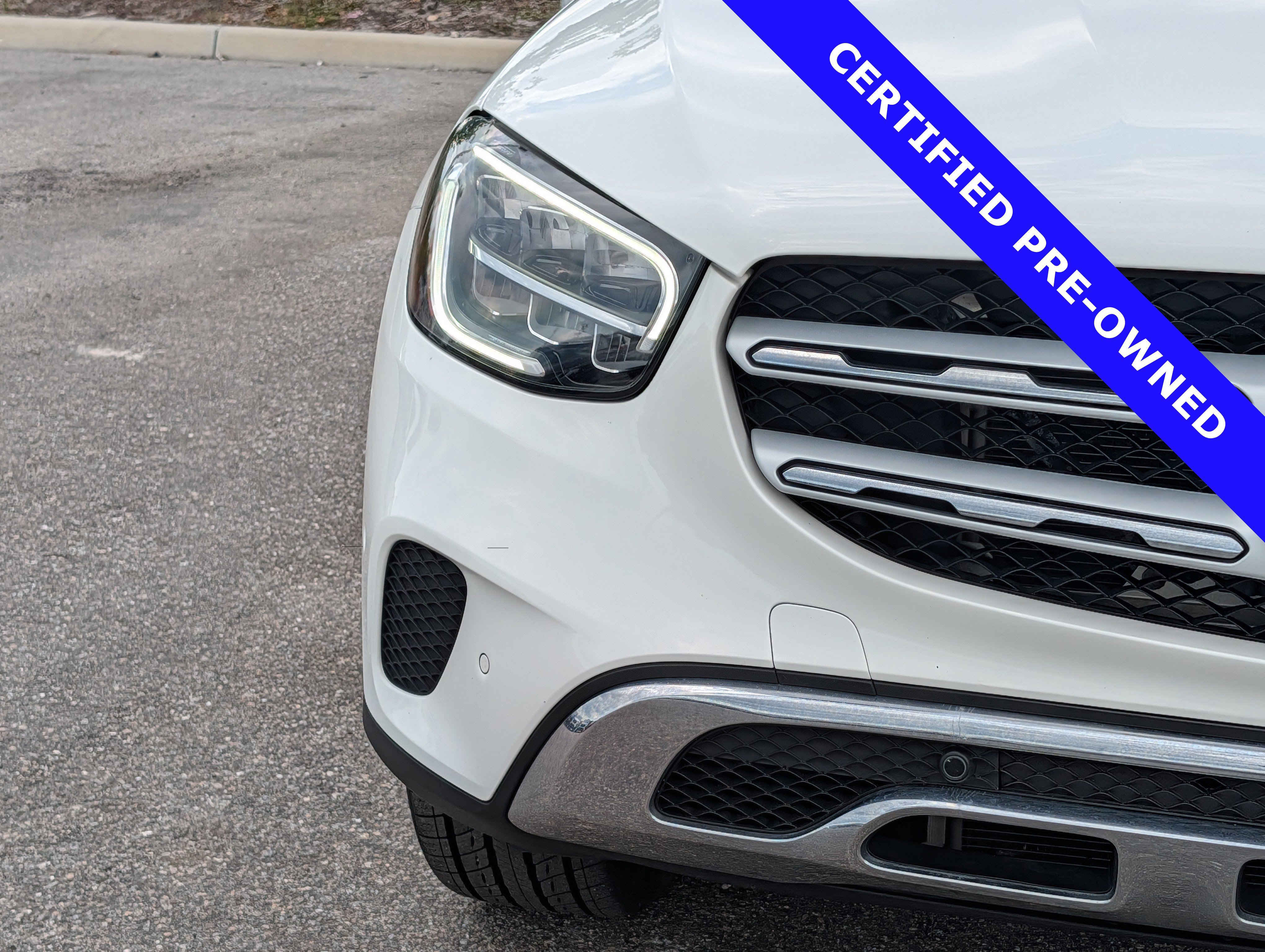 Used 2022 Mercedes-Benz GLC 300 image 10