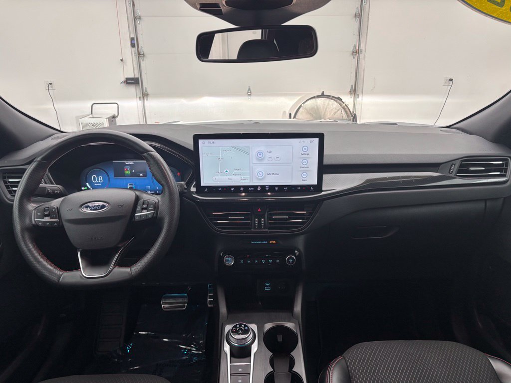 Certified 2023 Ford Escape ST-Line Elite AWD/4WD image 3