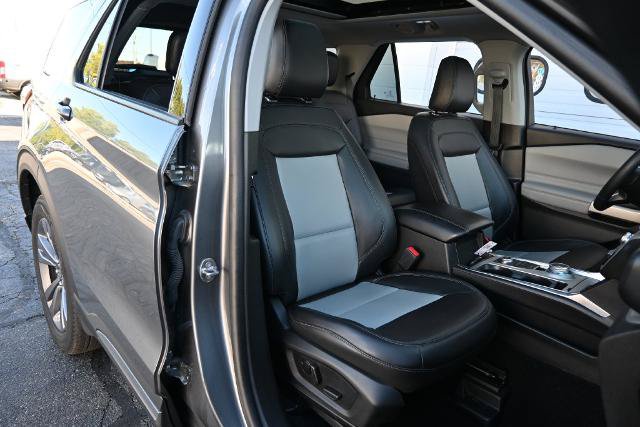 Certified 2024 Ford Explorer XLT w/ Equipment Group 202A AWD/4WD image 26