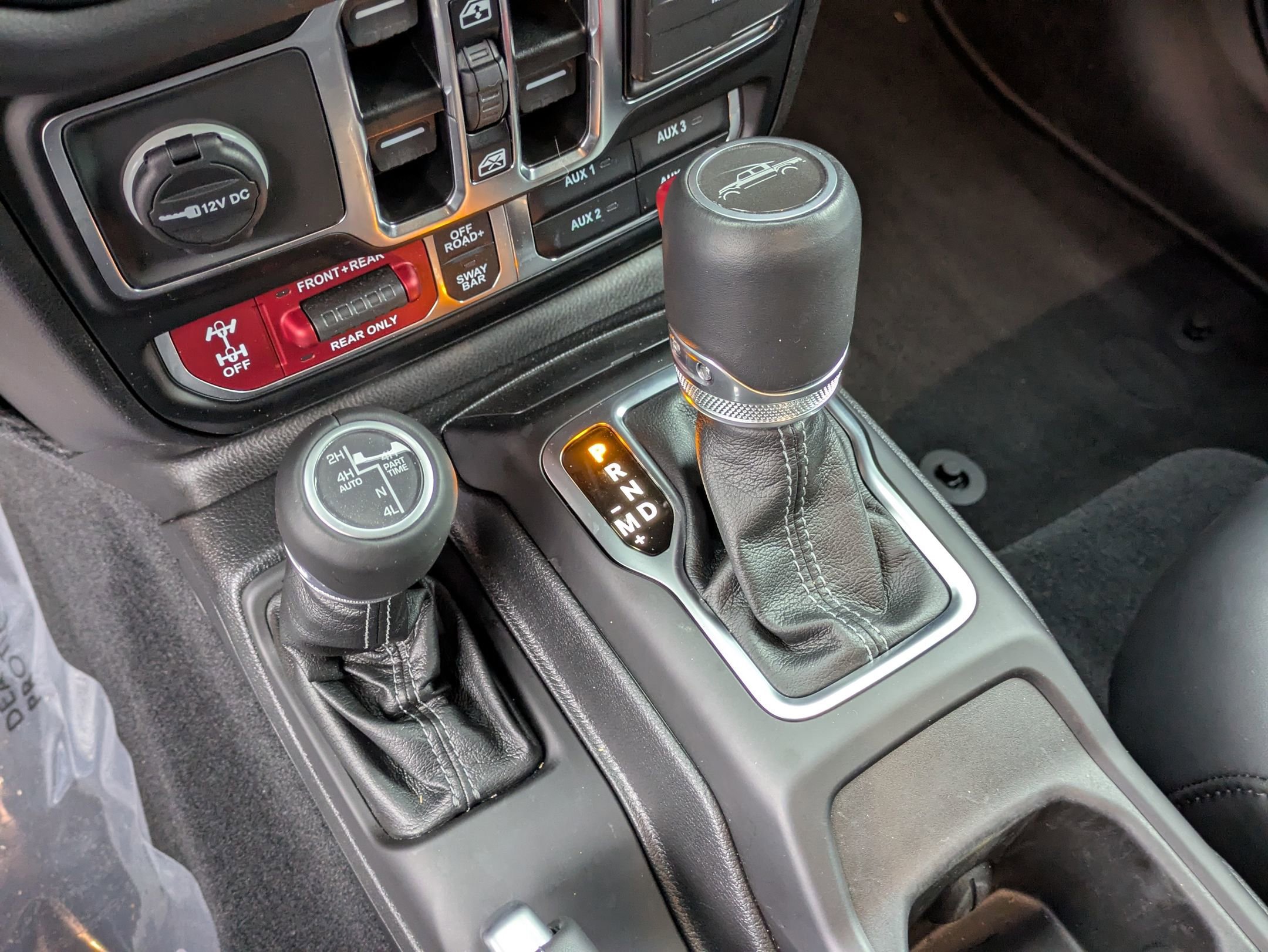 Used 2024 Jeep Gladiator Rubicon image 27