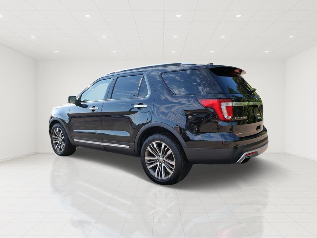 Certified 2017 Ford Explorer Platinum AWD/4WD image 4
