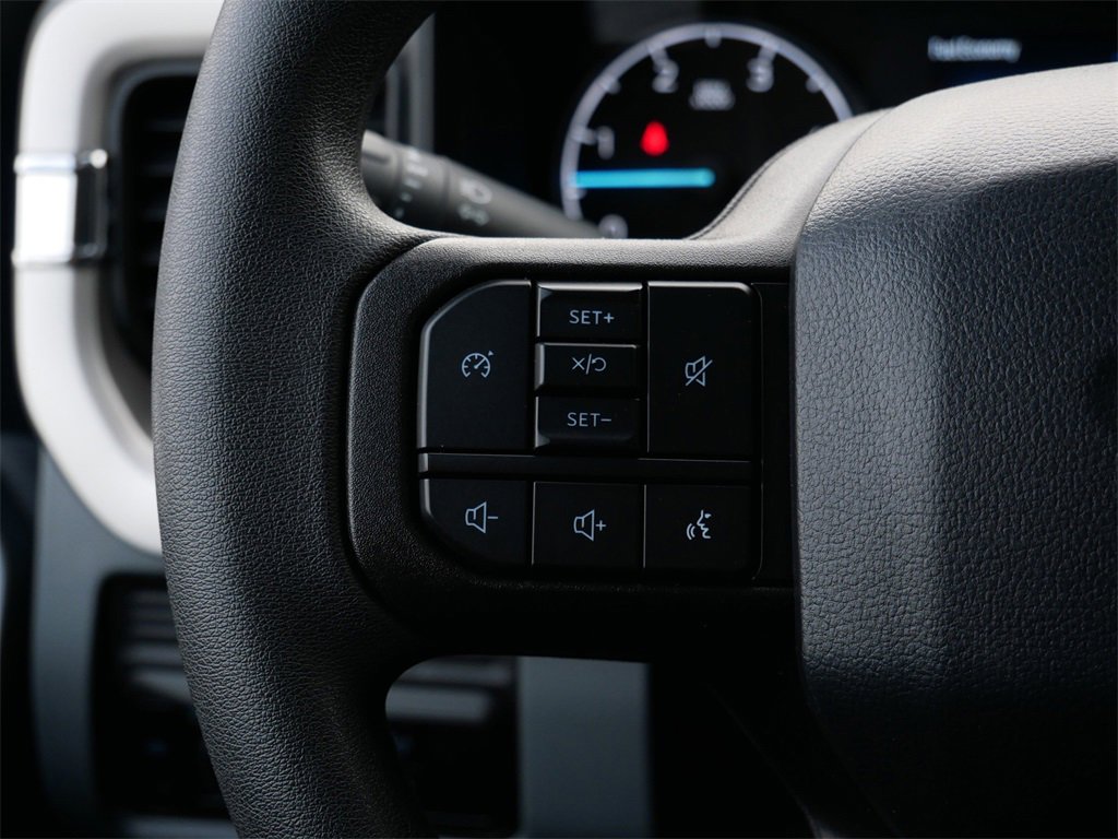 Certified 2024 Ford F350 XLT w/ FX4 Off-Road Package image 18