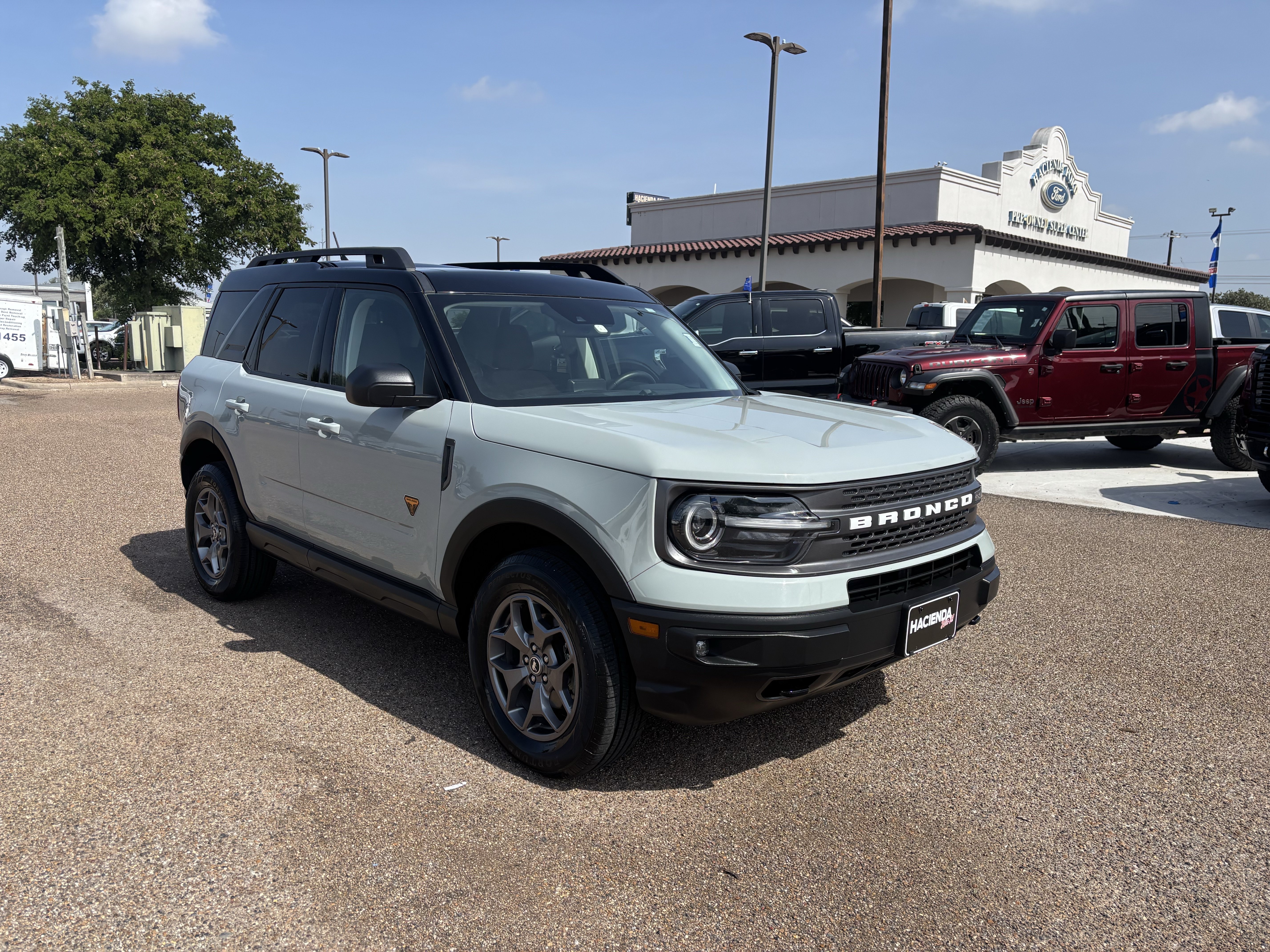 Certified 2023 Ford Bronco Sport Badlands w/ Premium Package AWD/4WD image 5