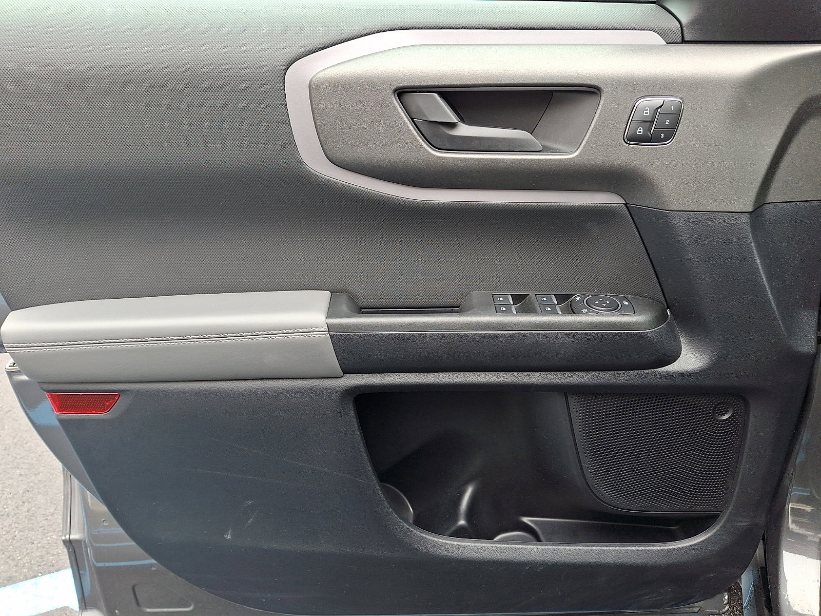 Certified 2025 Ford Bronco Sport Badlands AWD/4WD image 12