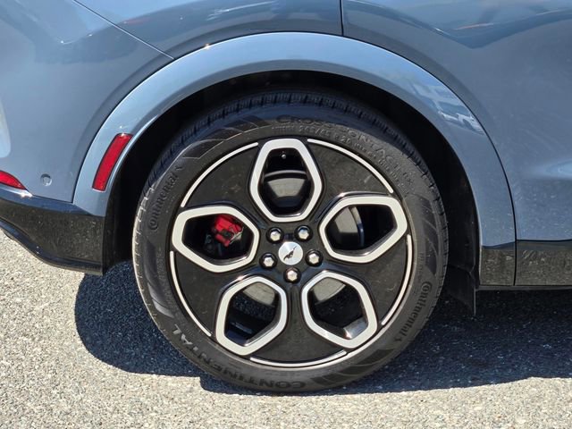 Certified 2023 Ford Mustang Mach-E GT AWD/4WD image 9