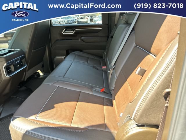 Used 2025 GMC Sierra 2500 Denali w/ Denali Reserve Package AWD/4WD image 18