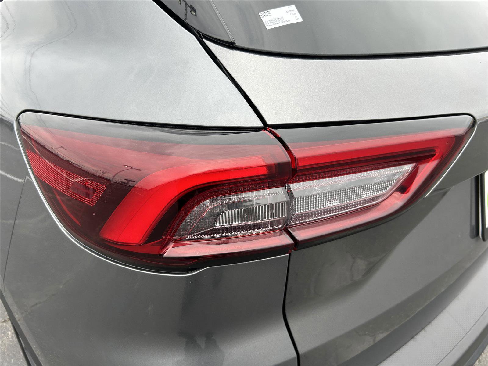 Certified 2025 Ford Escape ST-Line image 29