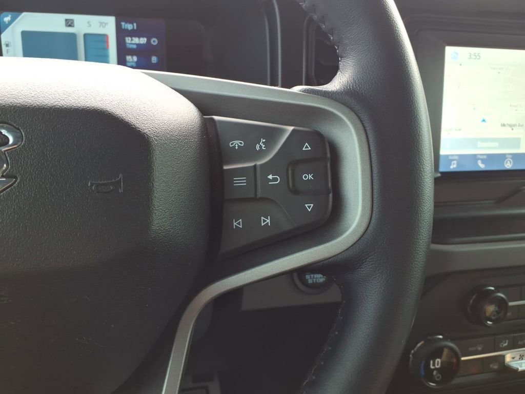 Certified 2021 Ford Bronco Black Diamond w/ Sasquatch Package image 17