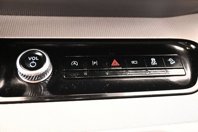Certified 2025 Ford Expedition Active AWD/4WD image 27