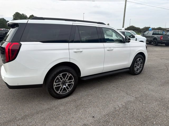 Certified 2025 Ford Expedition Active AWD/4WD image 27