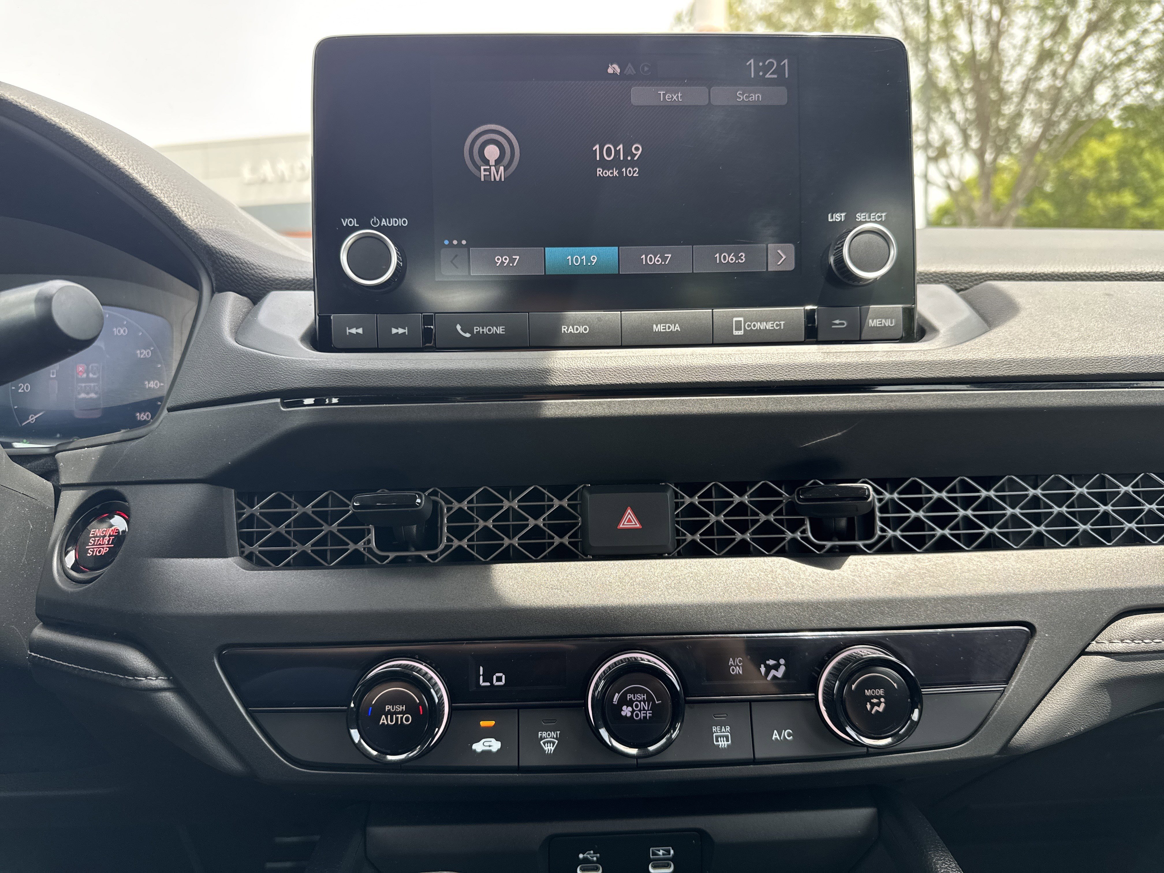 Used 2023 Honda Accord LX image 19