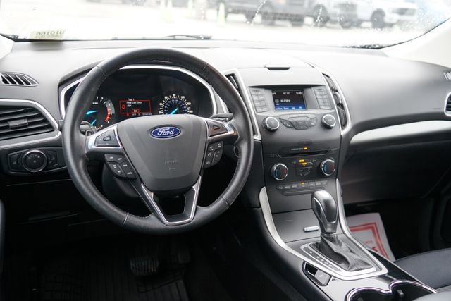 Certified 2018 Ford Edge SEL image 10