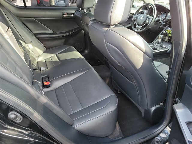 Used 2023 Lexus IS 500 image 27