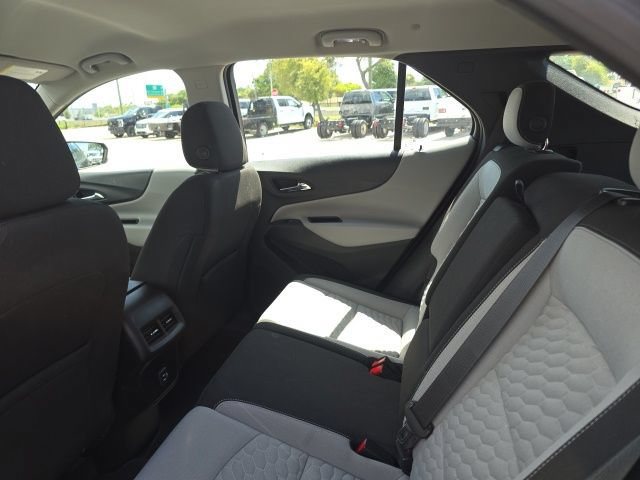 Used 2019 Chevrolet Equinox LS FWD image 8