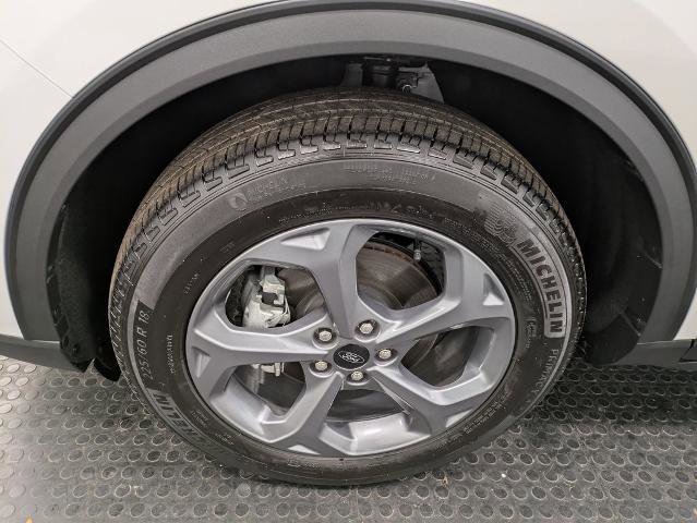 Certified 2025 Ford Escape ST-Line w/ Cold Weather Package image 7