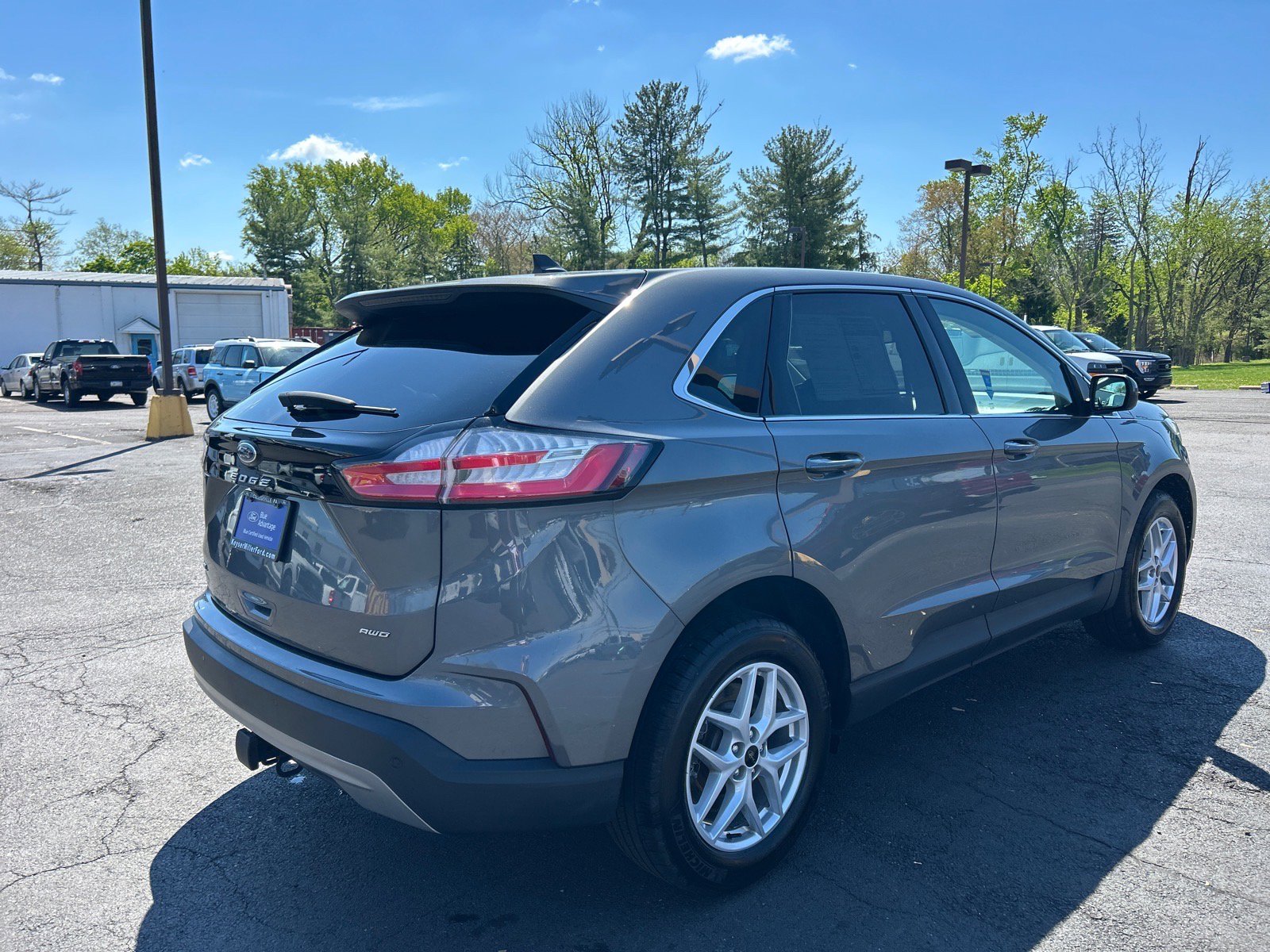 Certified 2023 Ford Edge SEL w/ Convenience Package AWD/4WD image 16